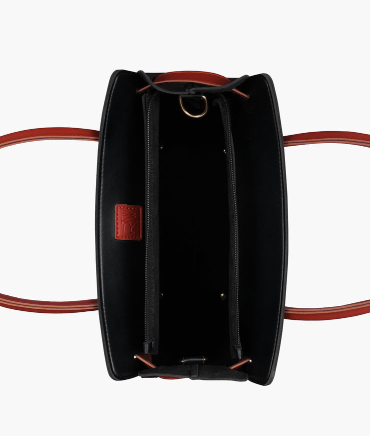 Hugetrendy Black handbag with front buckle